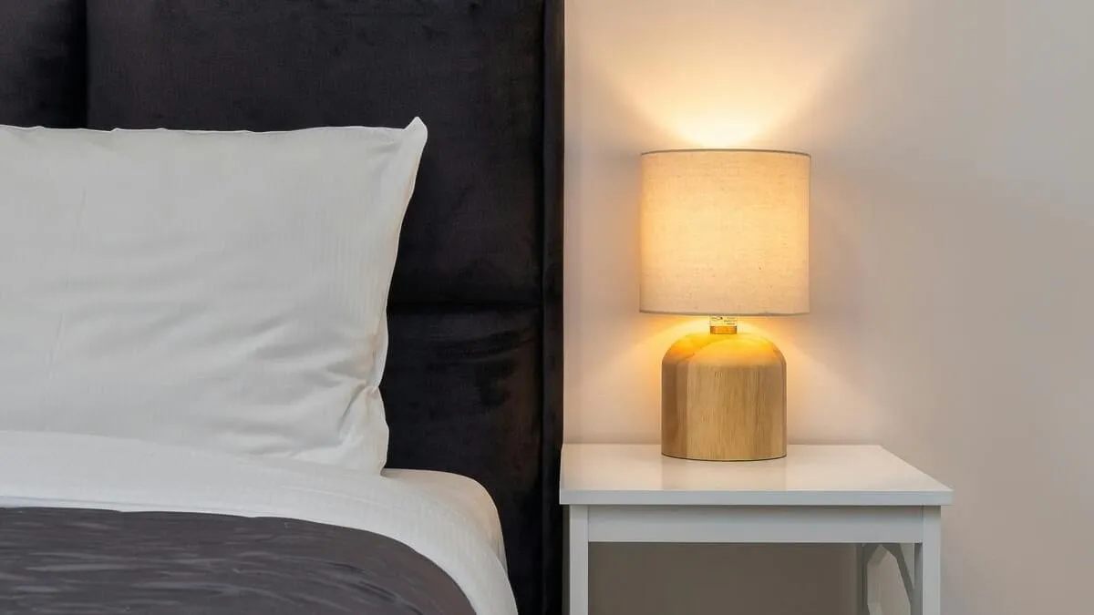 なぜ疲れているのに眠れないのか？