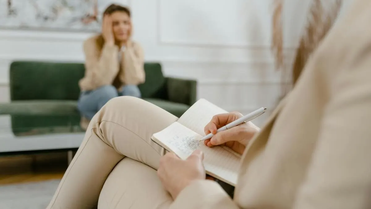 文化的謙虚さを受け入れる：個人の成長と専門的卓越性への道